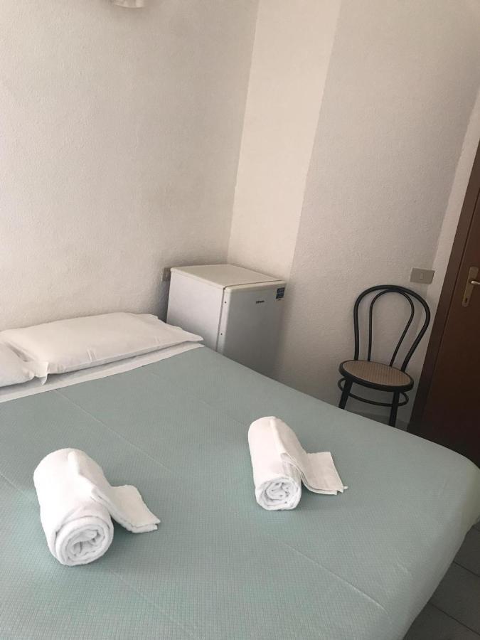 Hotel Carillon ラヴェーナ・ポンテ・トレーザ エクステリア 写真